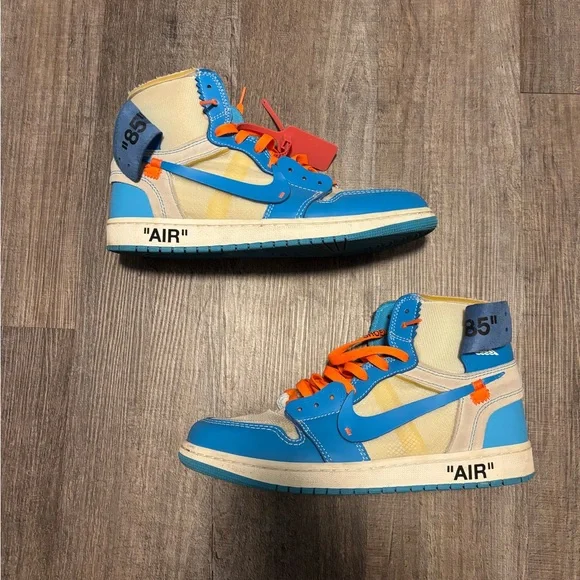 Off-White x Air Jordan 1 High OG ‘UNC’ - Picture 1 of 8